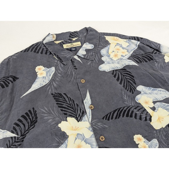 Mens XL Silk Tommy Bahama Shirt Hawaiian Tropical Button Down Cruise Vacation - Picture 2 of 6